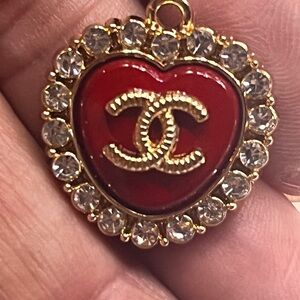 CHANEL Red Heart Valentine Chanel Zipper Pull Charm Gold  vintage